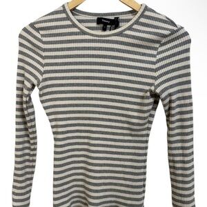 Theory tiny tee long sleeve striped ribbed heather grey size Small #K0324513